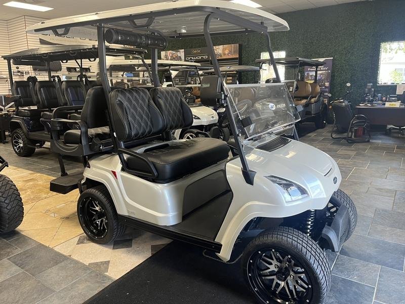 2025 STAR EV Sirius 2+2 LSV | Black Finish | Premium Electric Street Legal PTV Sale!