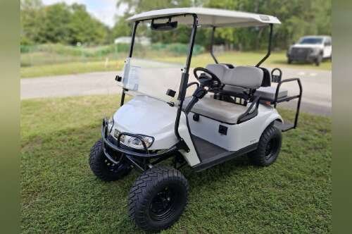 2013 E-Z-GO TXT Electric